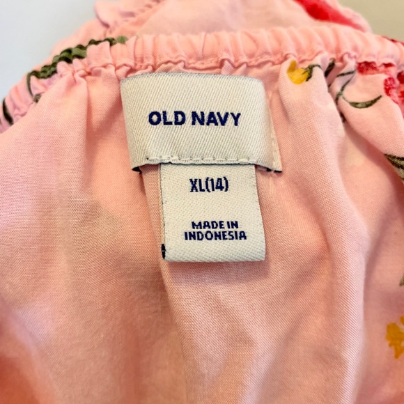 OLD NAVY Floral TankTop - Picture 6 of 7